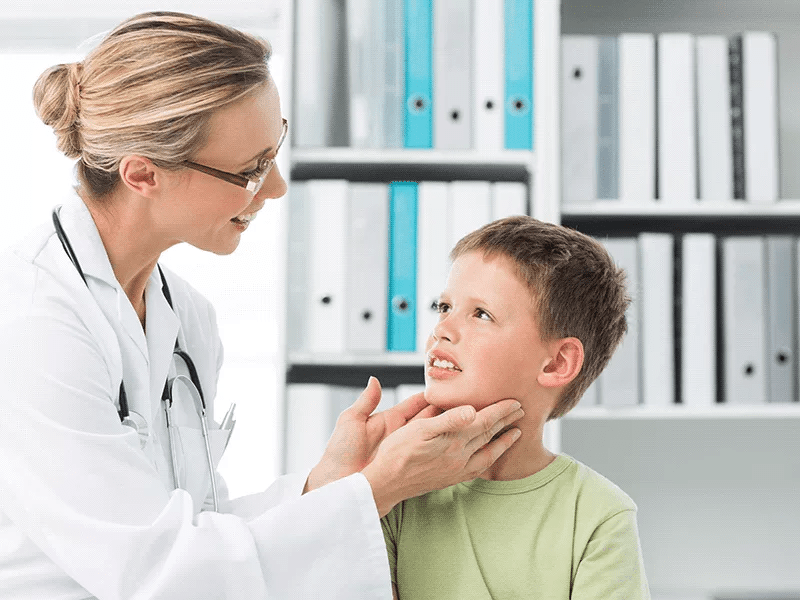 Difteria: sintomas e tratamento da difteria