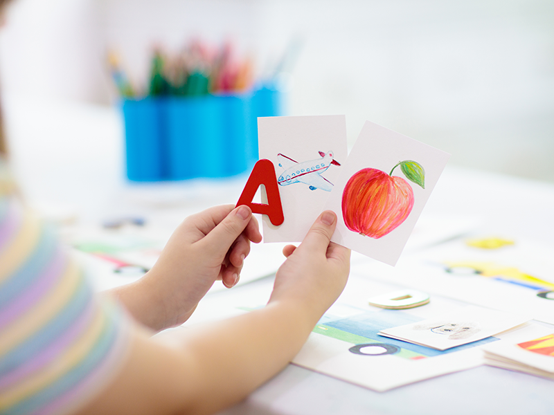 Brincadeiras para aprender a ler