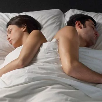 dormir costas