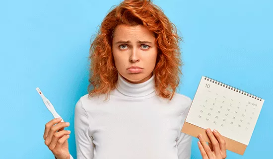 Mujer no embarazada con test negativo