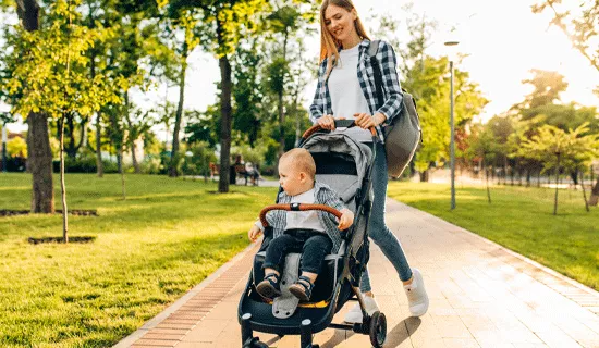 carrinho passeio mama bebe parque