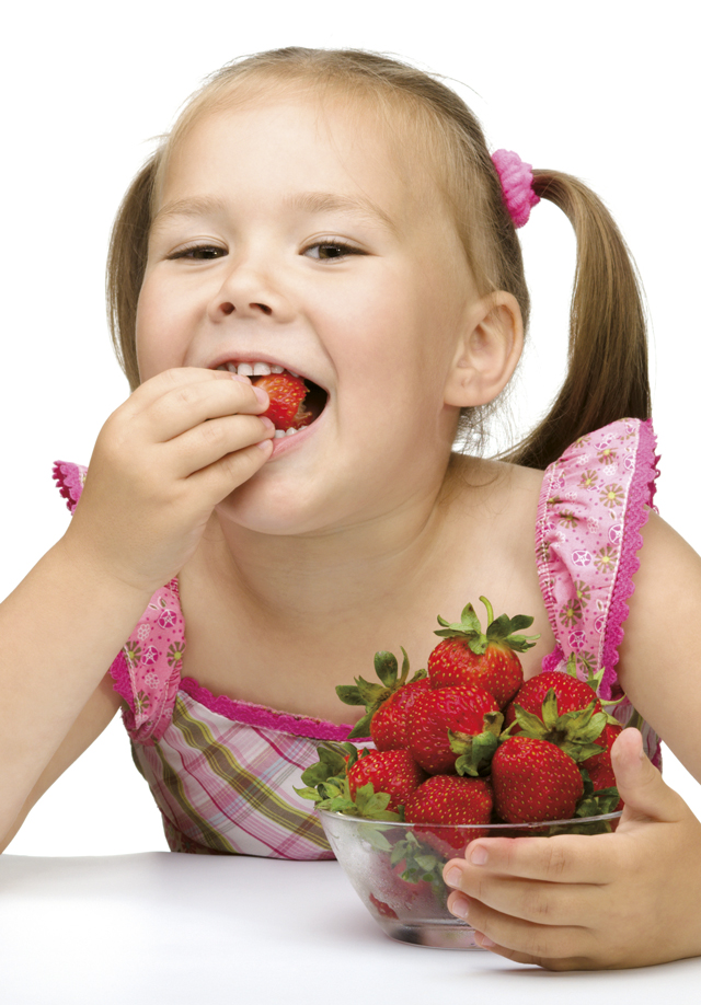 comer-fresas_92023466
