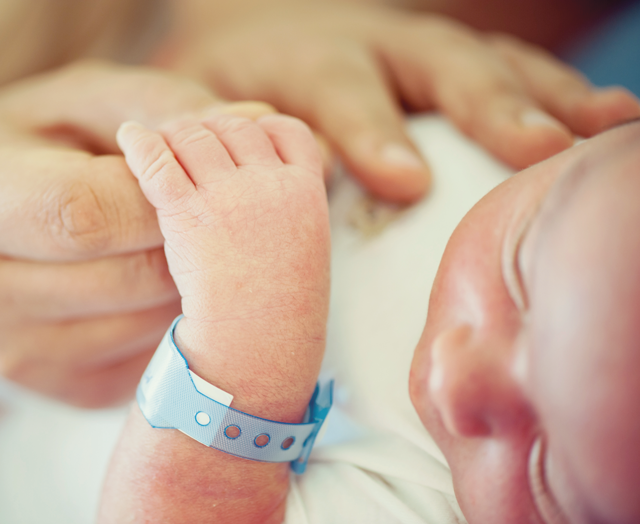 recien-nacido_360421799